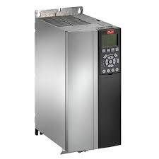 اینورتر FC302 دانفوس یا همان درایو دانفوس FC302، اینورتر متناسب برای کاربری سنگین و ساعات کاری بالا طراحی و تولید شده که می تواند تمامی کاربری های صنایع سنگین صنعتی را پوشش دهد. 
